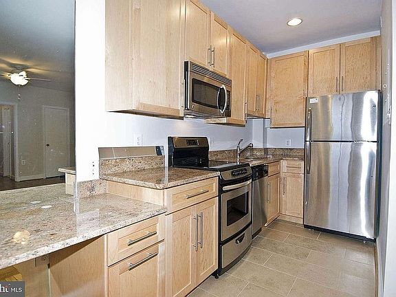 4th image of 3051 Idaho Ave NW APT 103