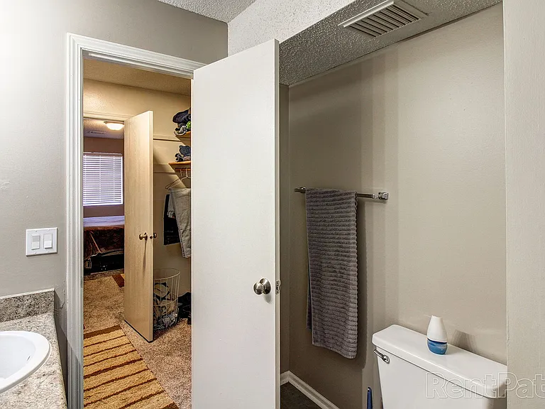 cpa - College Park Apartments — Photo 18