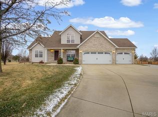 980 Country Pointe Ln, Marine, IL 62061