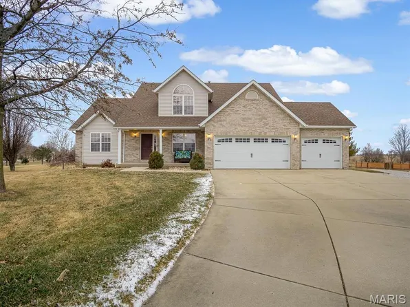 980 Country Pointe Ln, Marine, IL 62061