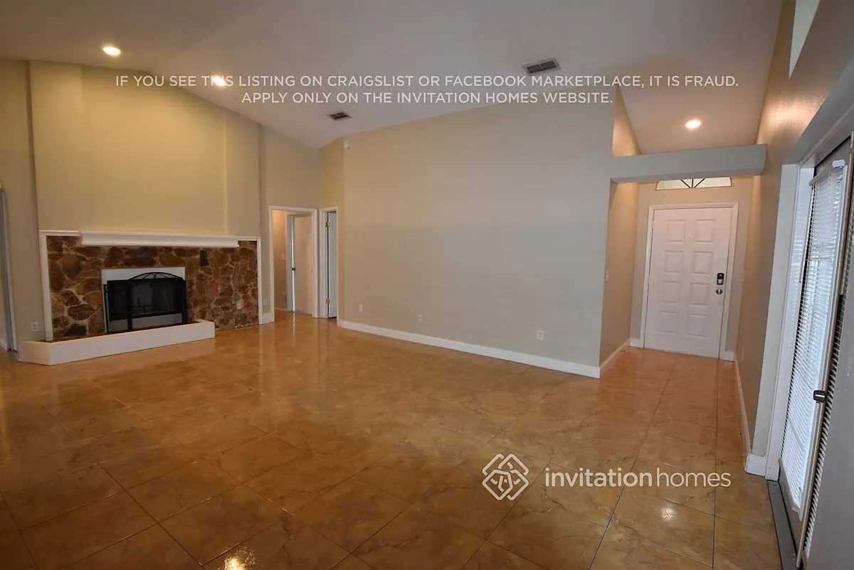Building Photo - 1003 Pinehaven Ct