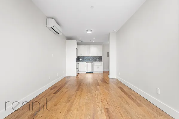 Rented by Rennit Inc. | media 5