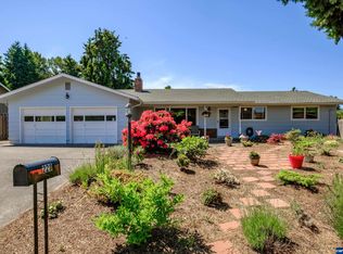 220 NE Cherry Ln, Albany, OR 97321