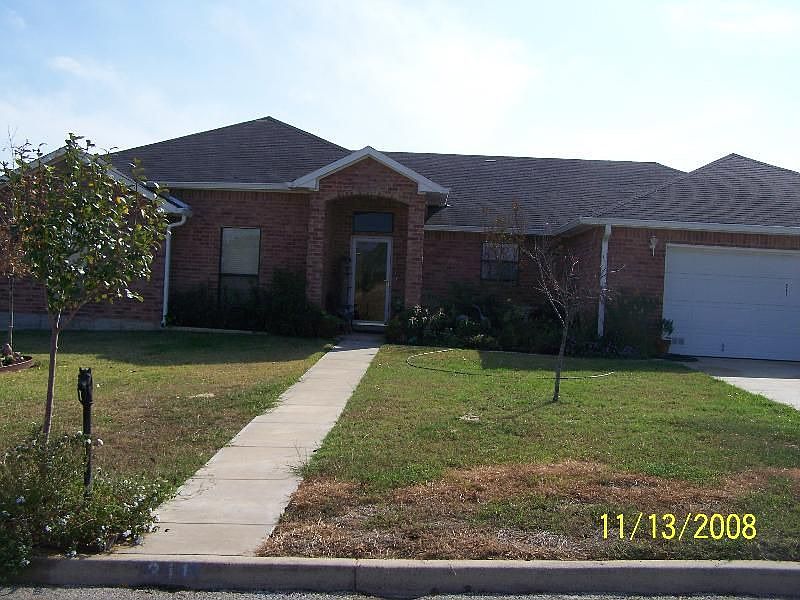 1st image of 311 Edgehill Dr