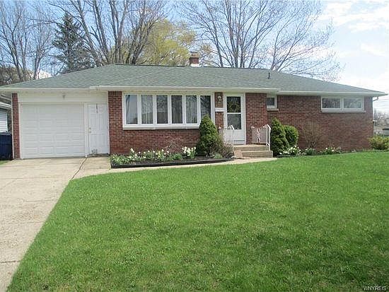 1st image of 35 Clearfield Dr
