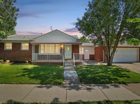 1848 Philomene Blvd, Lincoln Park, MI 48146