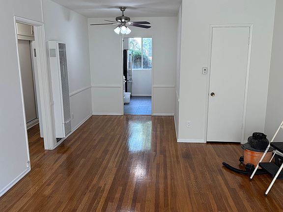 2nd image of 1109 S Shenandoah St #3
