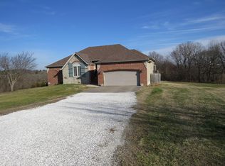 2895 Cobblestone Dr, Ozark, MO 65721