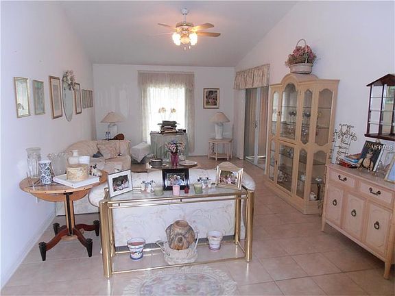 4th image of 29029 Princeville Dr