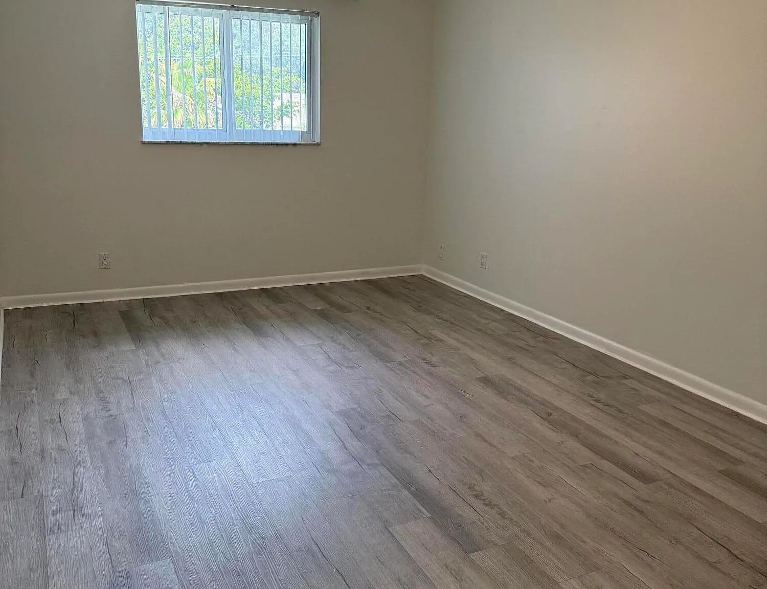 1 bed, 1.0 bath, 675 sqft, $1,600 — Photo 3