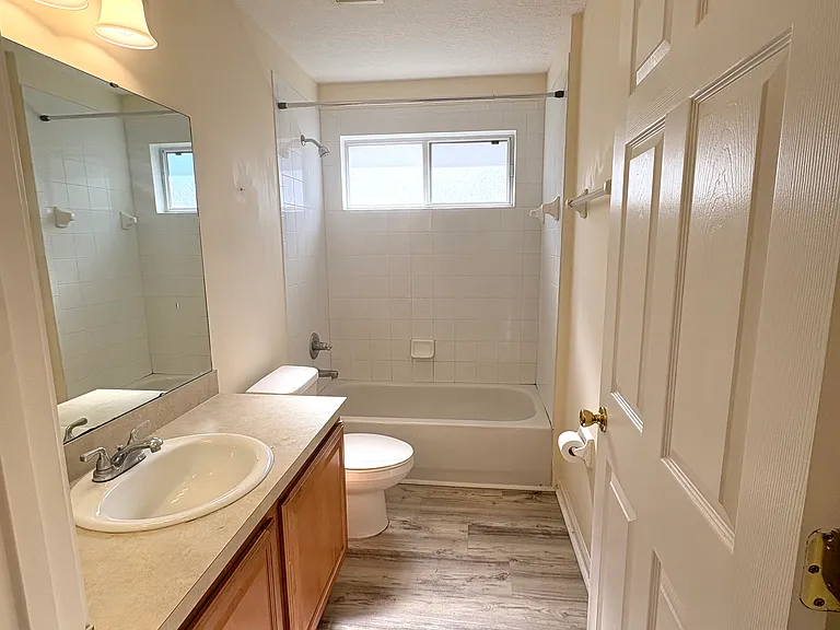 205 N Hidden Tree Dr — Photo 22