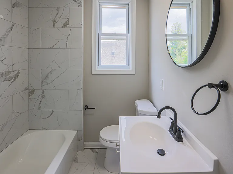 2819 Presbury St — Photo 44