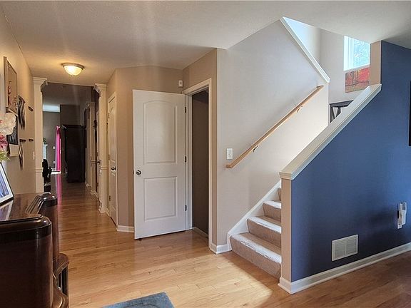 5th image of 17497 Woodshire Dr