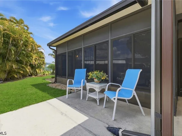 508 Pine Tree Ct, North Fort Myers, FL 33917