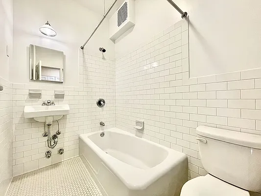 Rented by J & L Holding Corporation | media 21