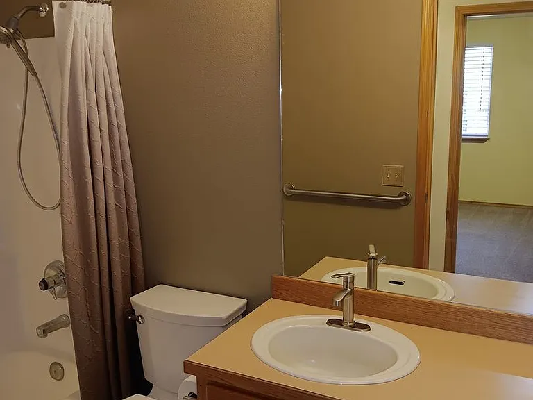3092 NE Tahoe Ct — Photo 23
