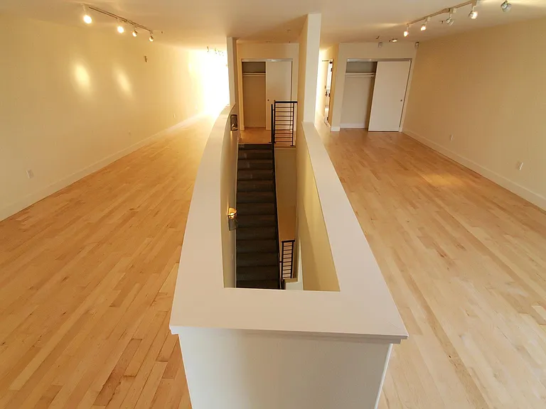 336 Harriet St #2 — Photo 5