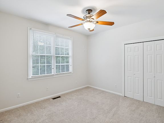 30th image of 4024 Williamsport Pike