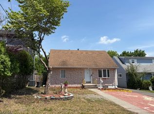 440 Preakness Ave, Paterson City, NJ 07502