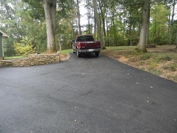 4th image of 184 Mountain Vista Dr
