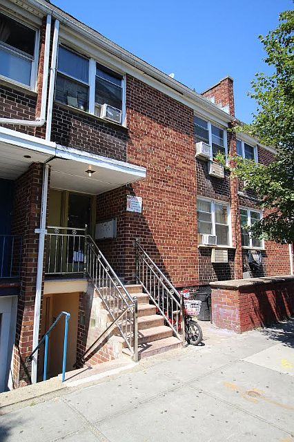 1st image of 8840 163rd St