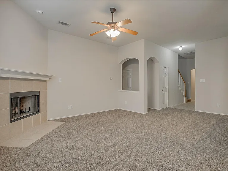 6000 Stirrup Iron Dr — Photo 11