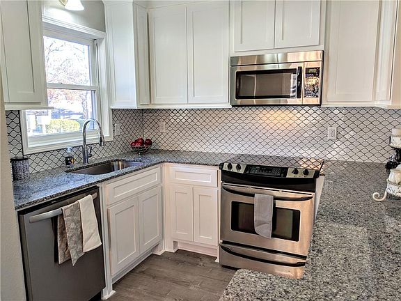 5th image of 48 Abingdon Ln