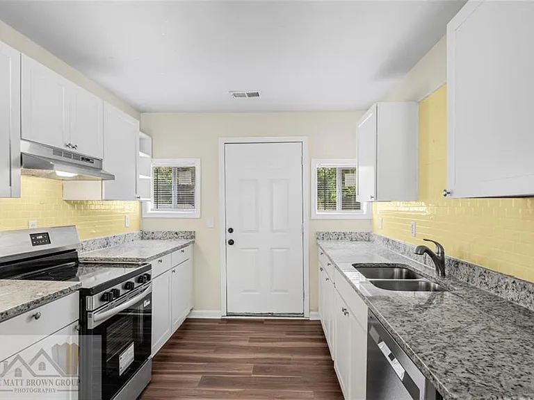 3277 Wheeler St #3275 — Photo 8