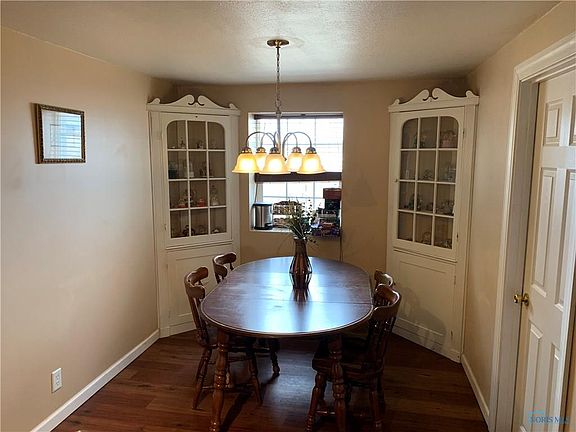 5th image of 8022 County Road 18