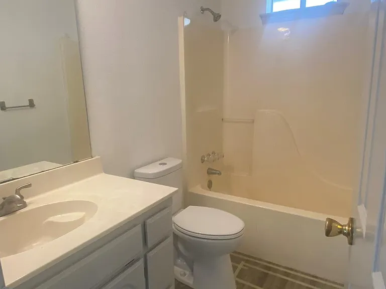 2109 Albert Broadfoot St #2109 — Photo 10