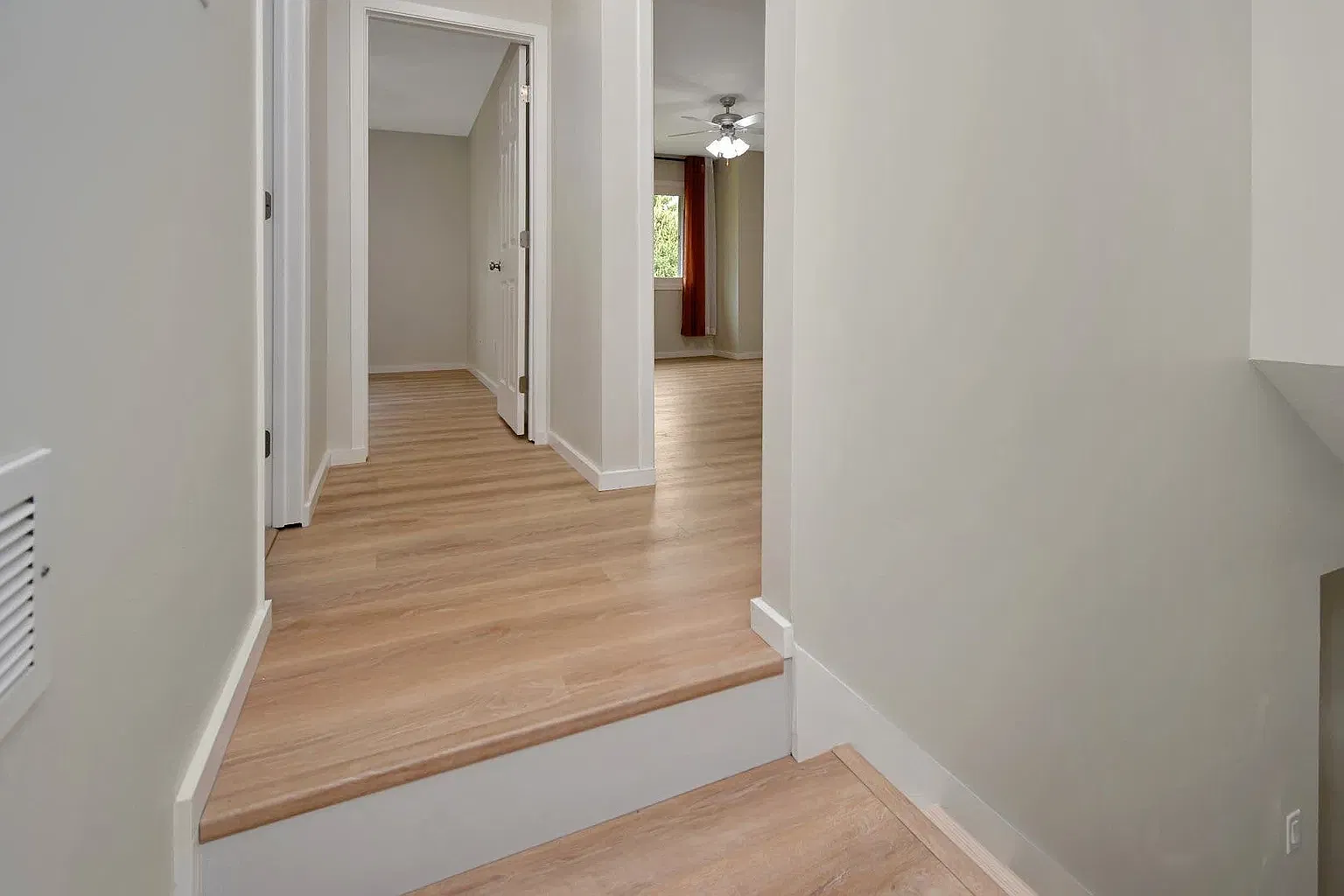 3 bed, 1.5 bath, 1485 sqft, $1,650 — Photo 2
