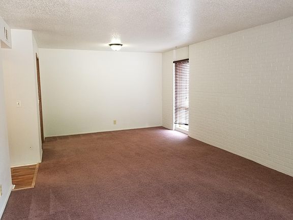 2nd image of 4811 Chicago St APT 1A