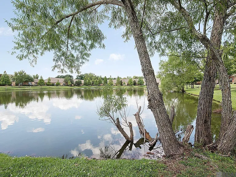 809 Summer Breeze Dr #903 — Photo 4