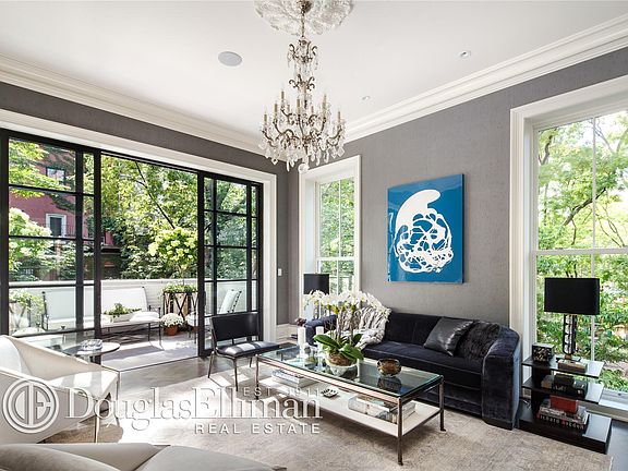2nd image of 460 W 22nd St