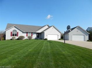 9381 Smith Rd, Litchfield, OH 44253