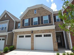 204 Kylemore Cir, Cary, NC 27513