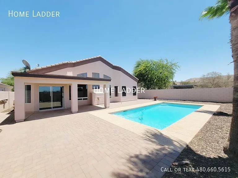 9030 S 10th Dr — Photo 29