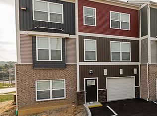 2321 Anderson Rd, Fort Mitchell, KY 41017