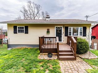 1032 Montrose Ave, Morgantown, WV 26505