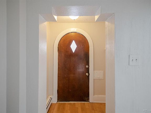 4th image of 4234-4238 Eliot St