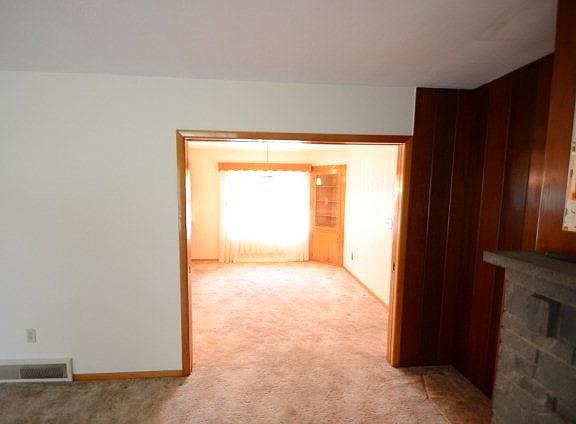 4th image of 1 Pine St