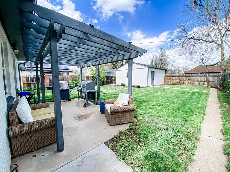 2956 N Glencoe St — Photo 10