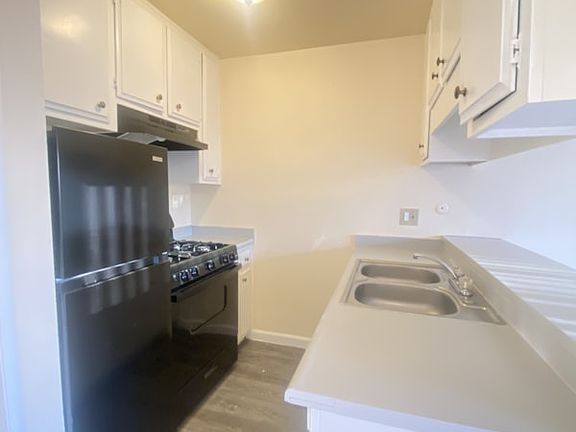 3rd image of 322 W Oak St APT A