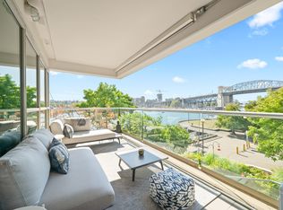 1600 Hornby St #3XX, Vancouver, BC V6Z 2S4