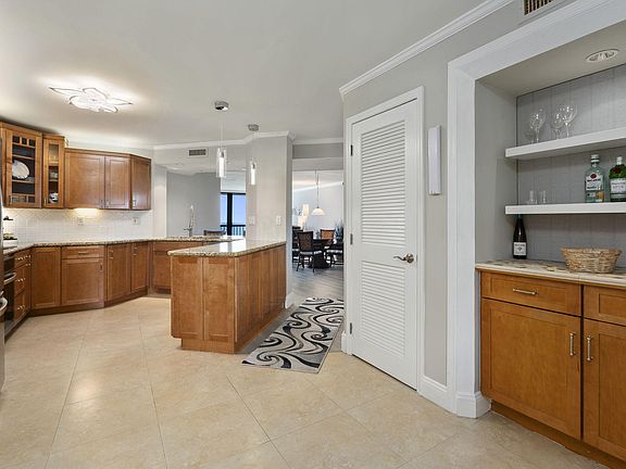 3rd image of 9500 S Ocean Drive #1504
