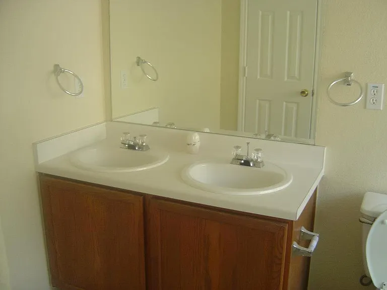1202 Heritage Hill Cv — Photo 11