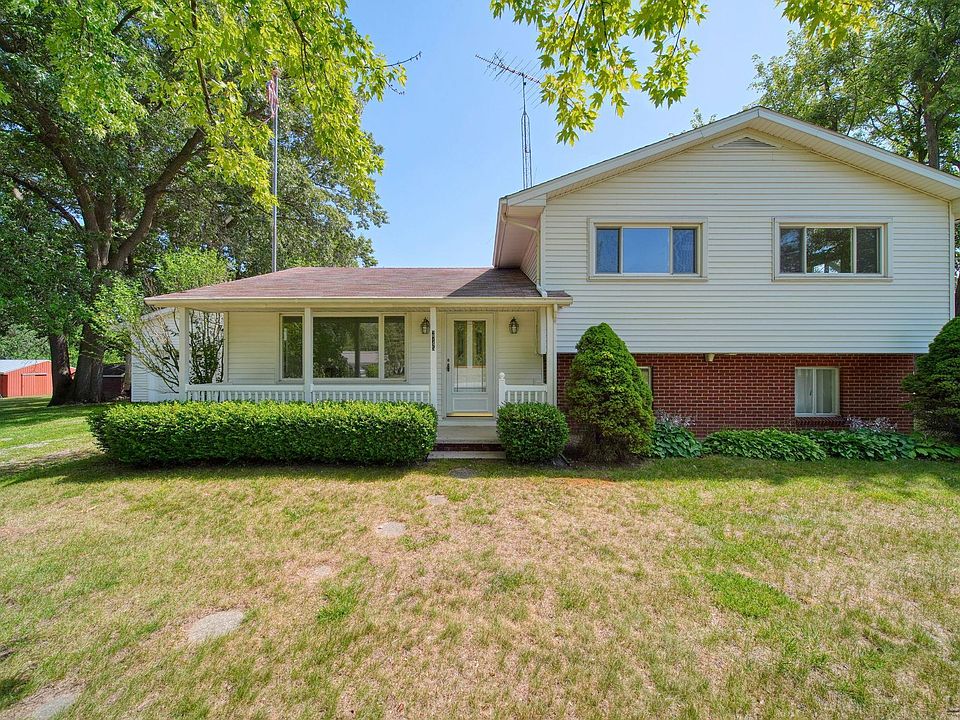 1st image of 2745 E Carleton Rd