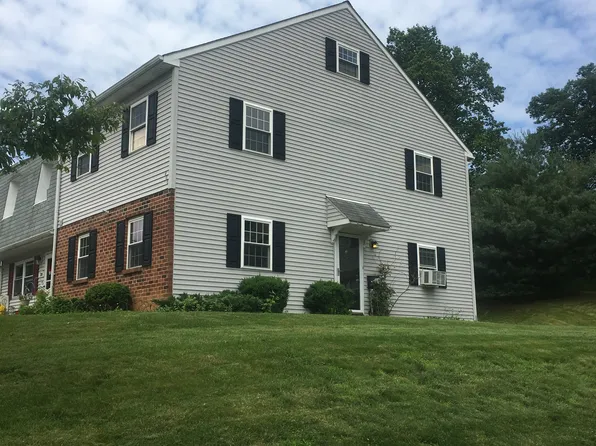 400 Anglesey Ter, West Chester, PA 19380
