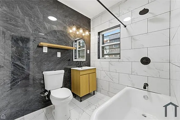 7824 S Euclid Ave #3 — Photo 8