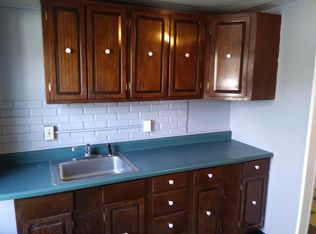 88 N Summer St, Adams, MA 01220